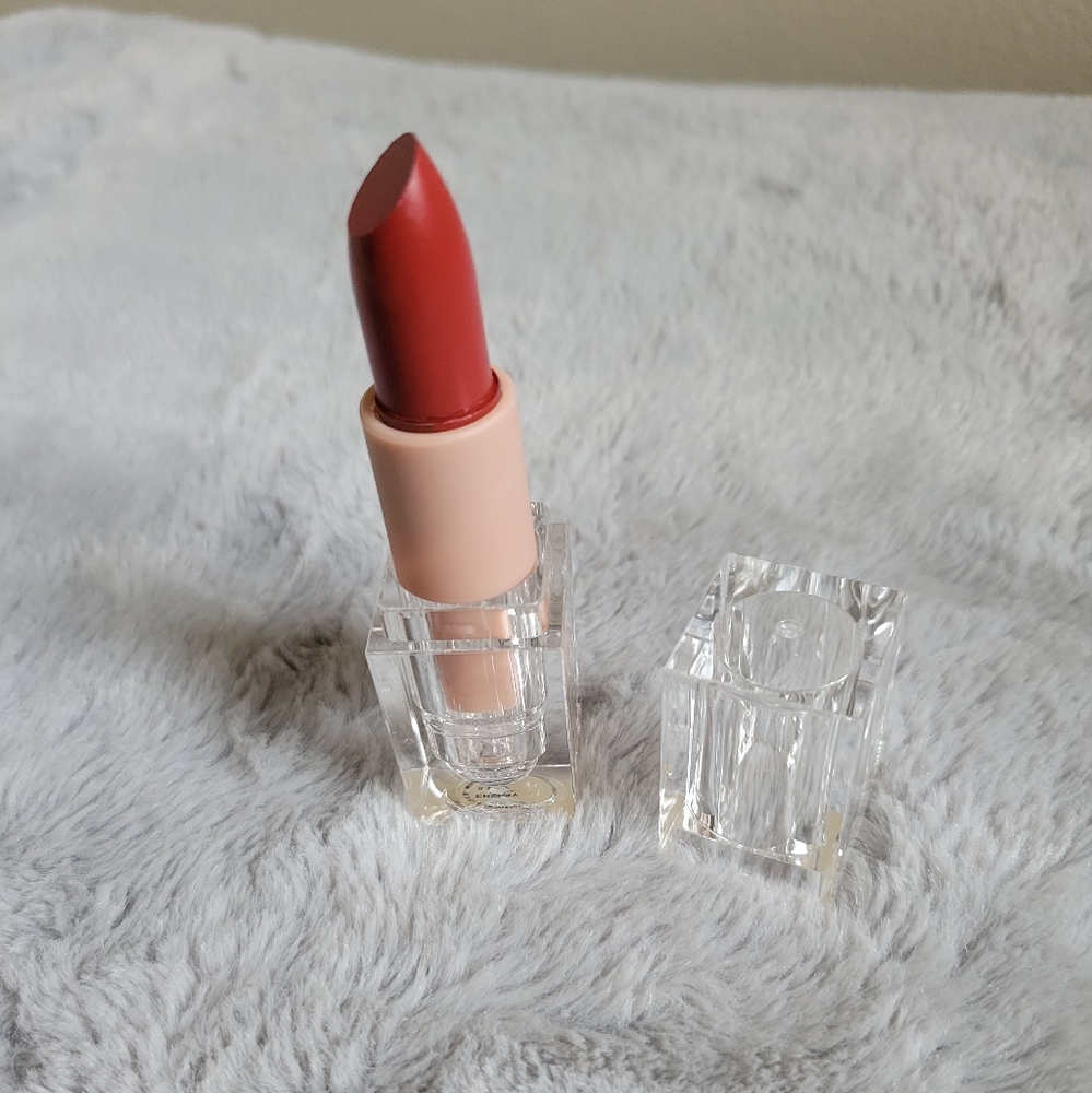 NWT KKW Lipstick